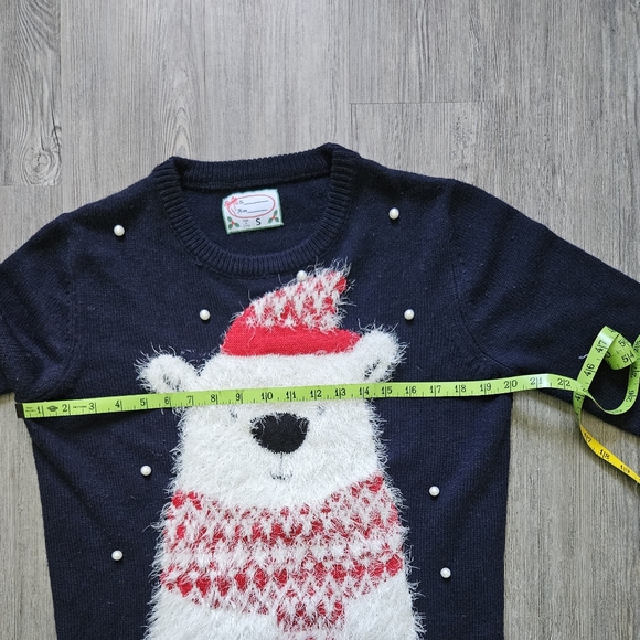 COPY - "UGLY" CHRISTMAS SWEATER, that's actually cute!!... size S - Picture 6 of 9